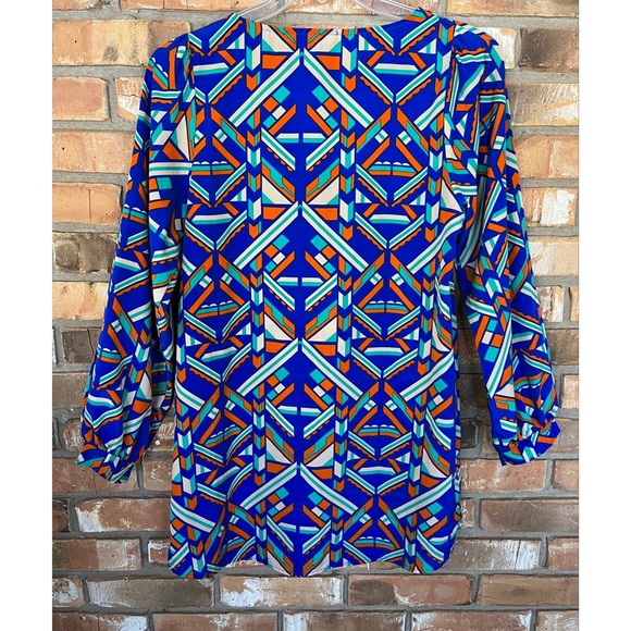 Everly Women’s Blue Aztec Shift Dress Size Medium - Picture 2 of 8